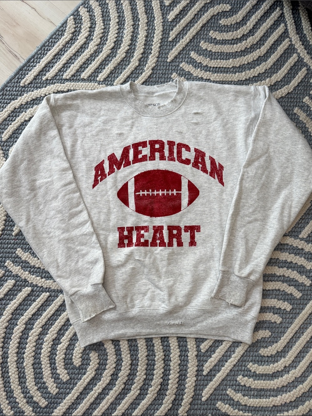 Benson Boone American Heart Football Graphic Sweatshirt Small Gray Distressed Cr